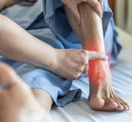 Photo-depicting-ankle-pain-caused-by-instability