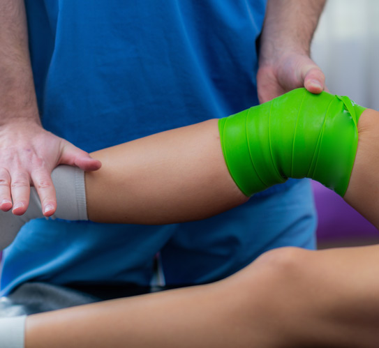 Woman-doing-physical-therapy-session