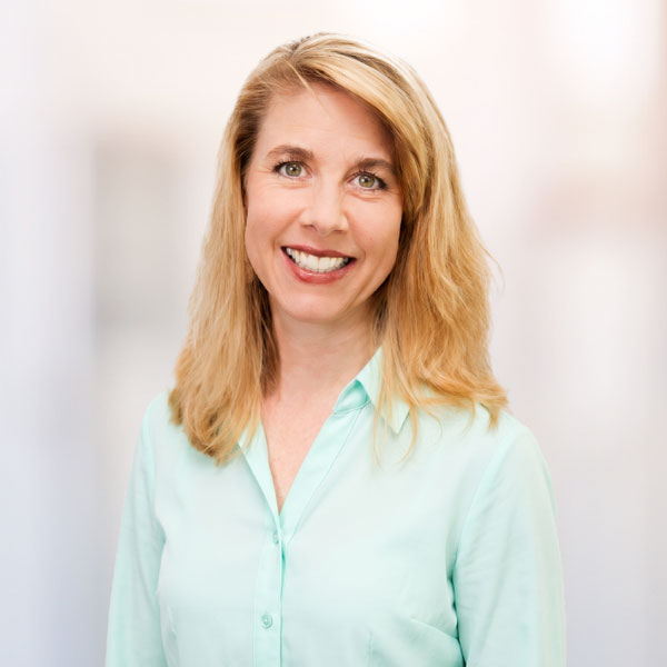 Dr.-Kelli-McSwan